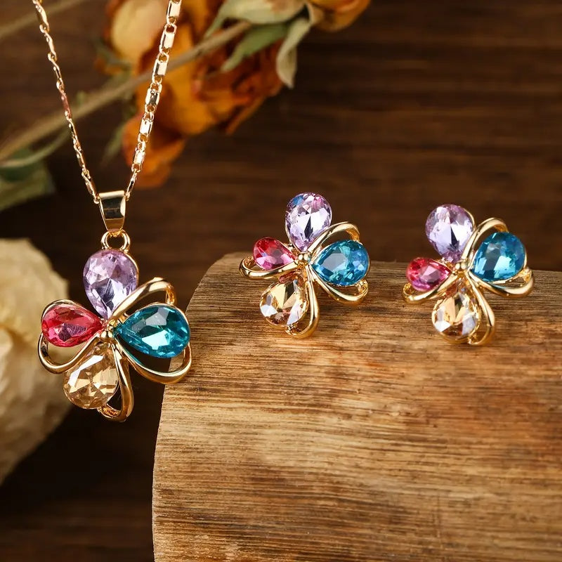 Elegantes Vierblättriges Kleeblatt Schmuckset mit bunten Kristallsteinen